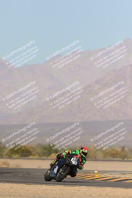 media/Dec-09-2023-SoCal Trackdays (Sat) [[76a8ac2686]]/Turn 4 Set 1 (1120am)/